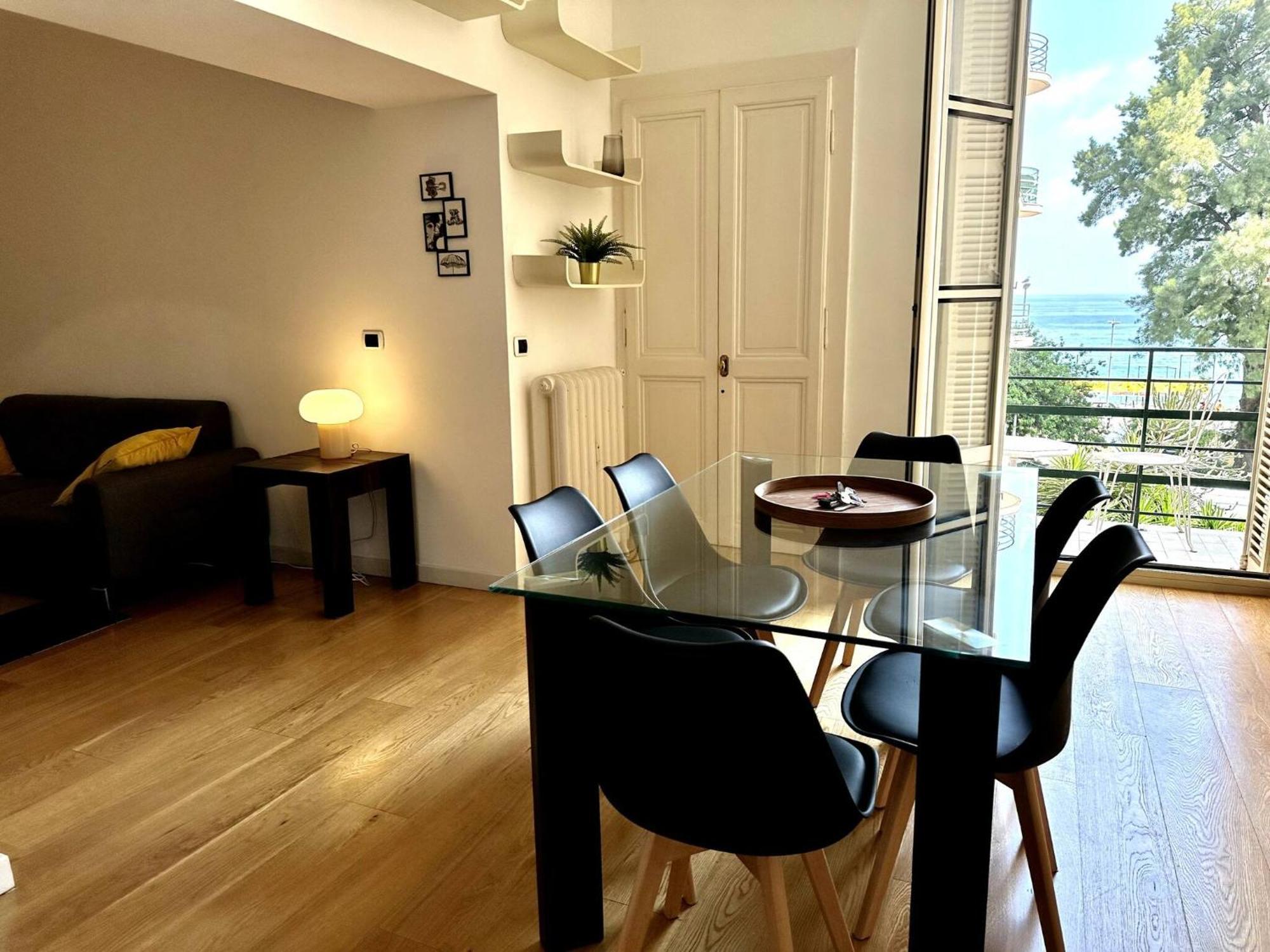 Beau 3 Pieces Vue Mer Menton Exterior photo